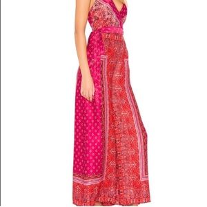 Free People Cabbage Rose Jumpsuit
Beautiful bohemian paisley style